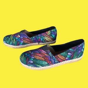 Handmade womens  Slip-Ons shoes